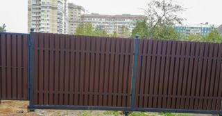 Купить распашные ворота из штакетника Отрадный, цена от 2703 руб.