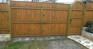 Купить распашные ворота деревянные Отрадный, цена от 2703 руб.